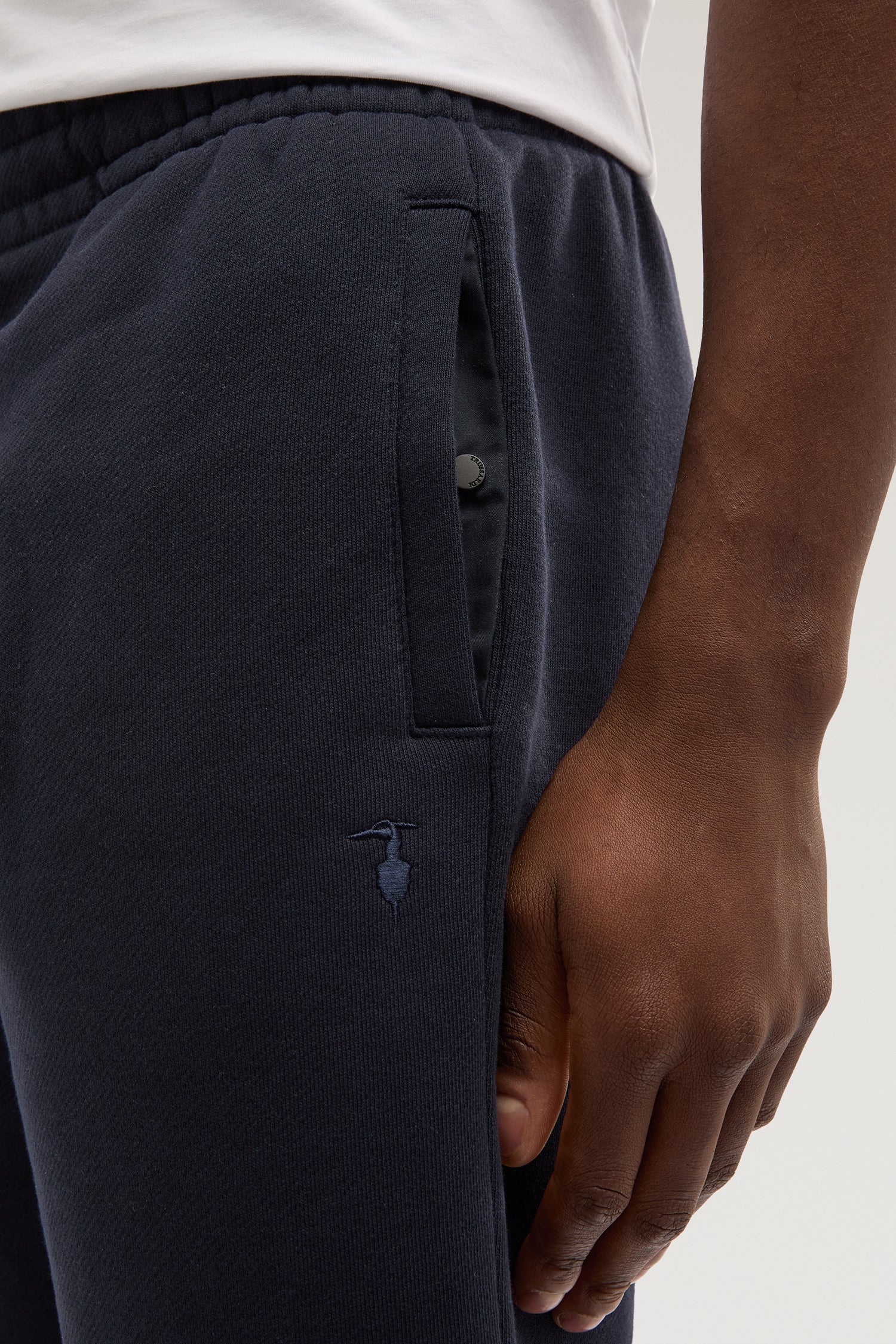 Diagonal jersey Bermuda shorts - Image 3