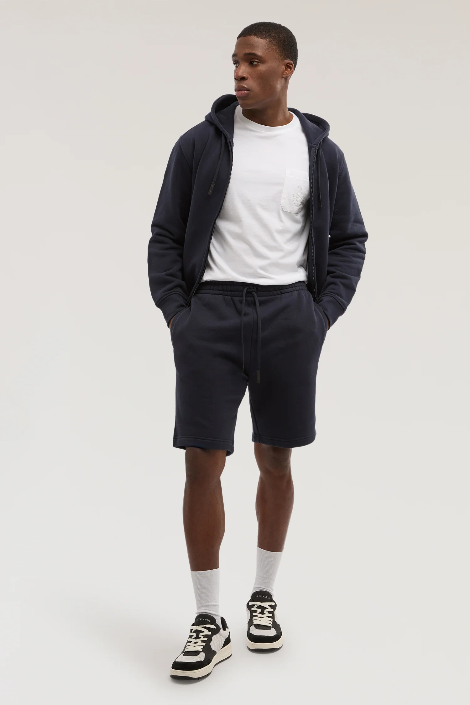 Diagonal jersey Bermuda shorts - Image 4