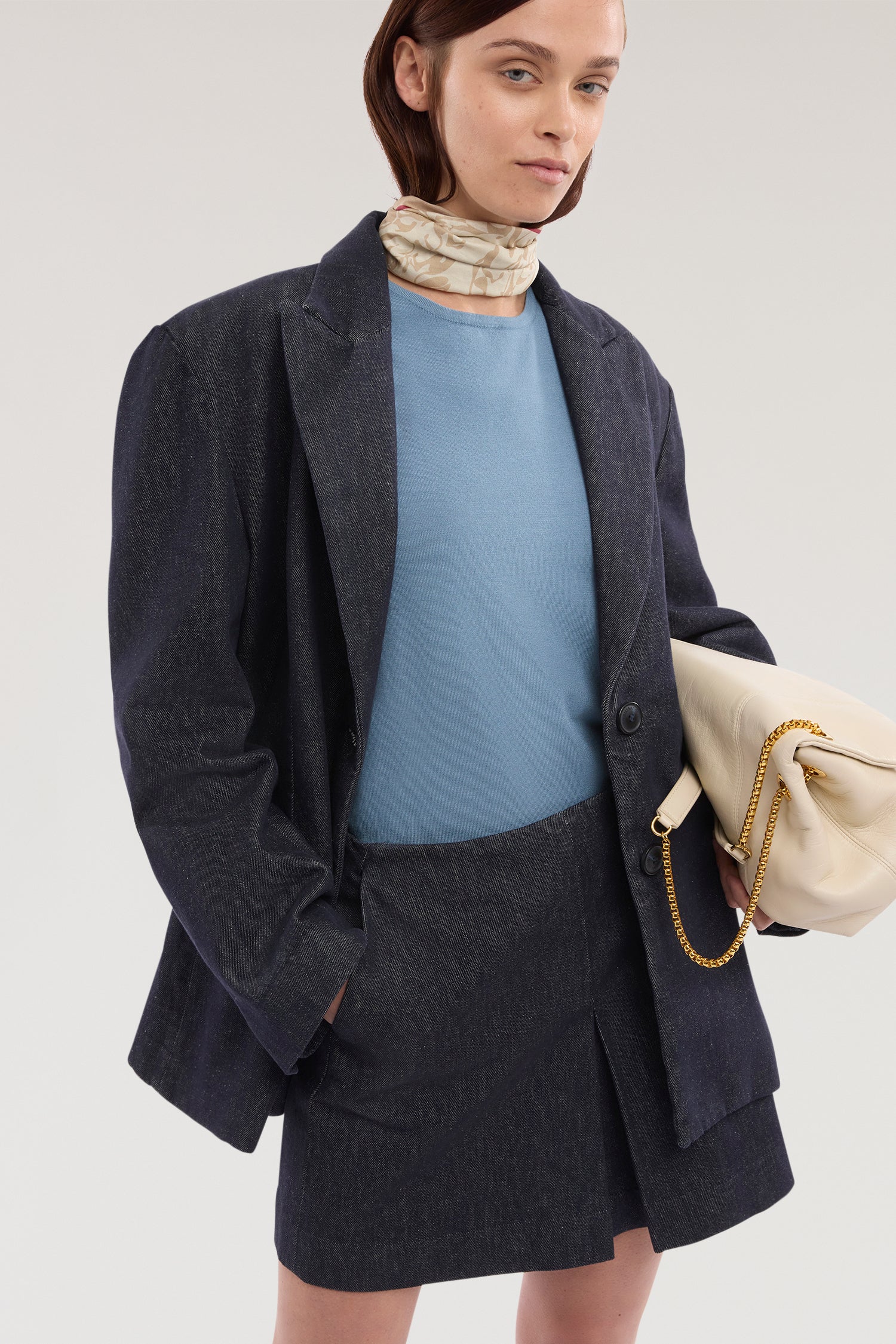 Short-sleeved top in viscose - Image 4